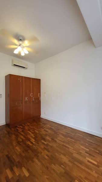 Leonie Condotel, 2 Leonie Hill Road, 4 Bedrooms, 2,722 sqft, Condominium For Rent, by Celine Kleinsteuber, 500123813 - Bedroom - PropertyGuru.com.sg