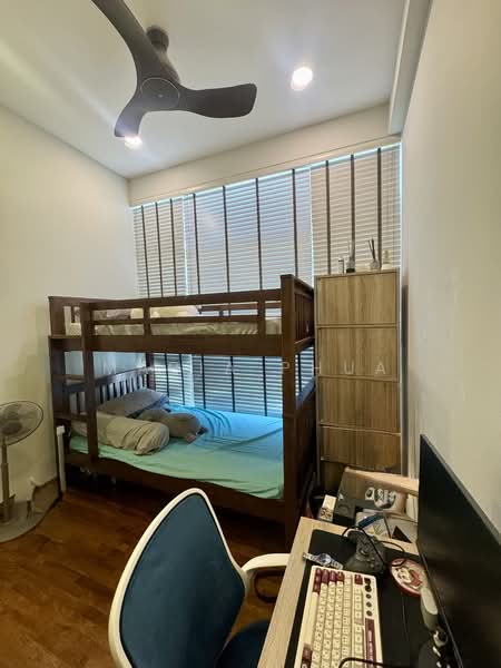 The Tampines Trilliant, 15 Tampines Central 7, 4 Bedrooms, 2,120 sqft, Executive Condominium For Sale, by Maria Phua, 500123820 - Bedroom 2 - PropertyGuru.com.sg