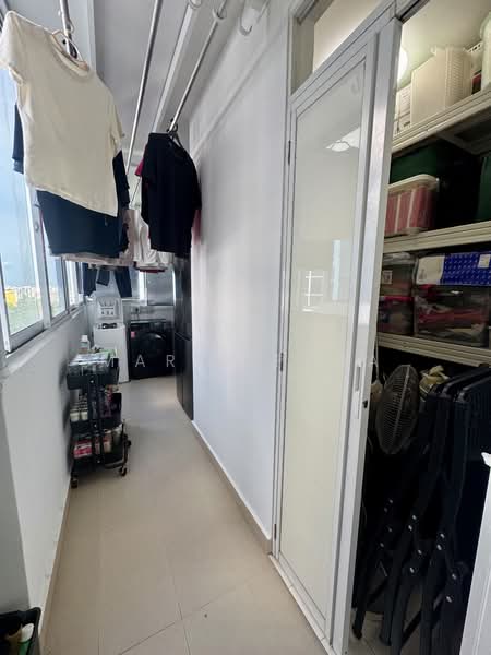 The Tampines Trilliant, 15 Tampines Central 7, 4 Bedrooms, 2,120 sqft, Executive Condominium For Sale, by Maria Phua, 500123820 - Yard area and Store room  - PropertyGuru.com.sg