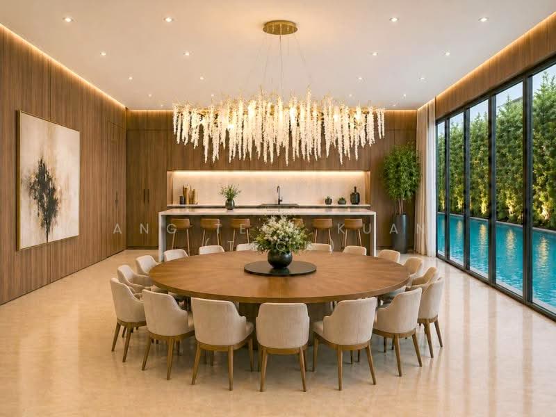 Value Buy! BN! Parks 6 Cars!, 1km Henry Park! Massive Buildup!, 5 Bedrooms, 9,960 sqft, Bungalow House For Sale, by Ang Teck Kuan (Teck), 500123844 - Grand Dining - PropertyGuru.com.sg