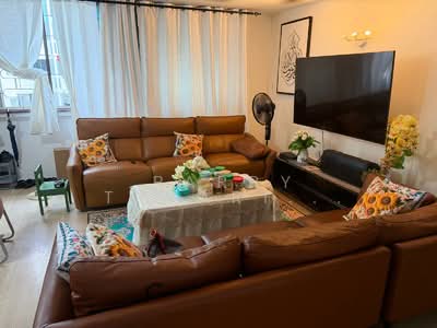 For Sale - 836 Tampines Street 82