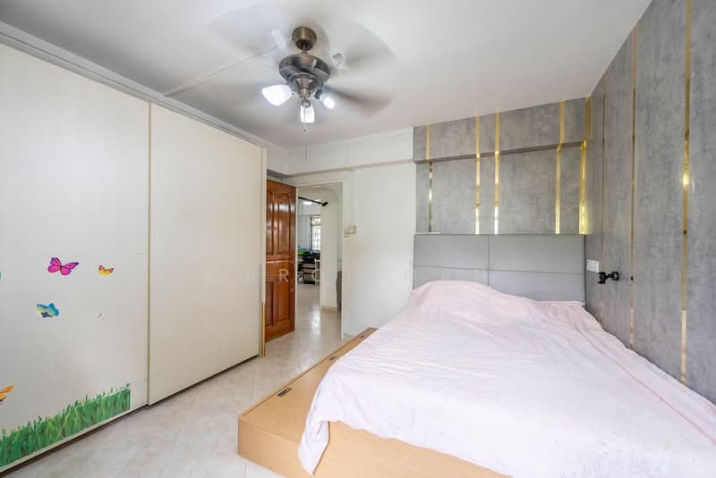 371 Woodlands Avenue 1, 371 Woodlands Avenue 1, 3 Bedrooms, 1,130 sqft, HDB Flat For Sale, by Carol Gan, 500123865 - Bedroom - PropertyGuru.com.sg