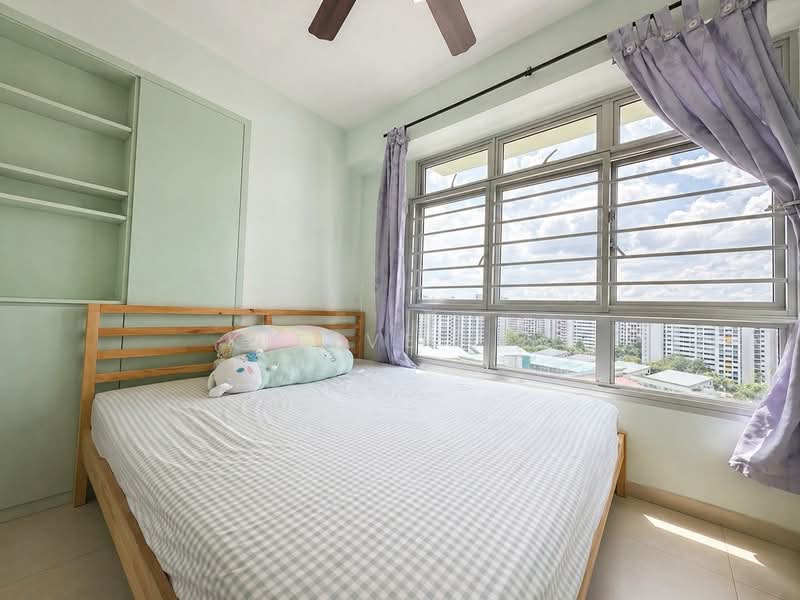 211C Compassvale Lane, 211C Compassvale Lane, 2 Bedrooms, 732 sqft, HDB Flat For Sale, by Kleeve Lim, 500123880 - Bedroom - PropertyGuru.com.sg