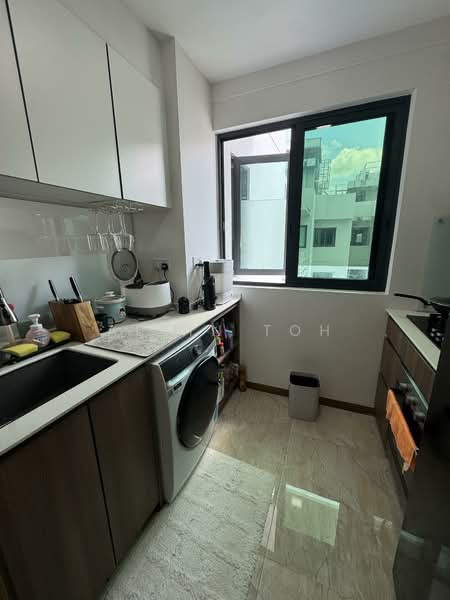 Kingsford Waterbay, 74 Upper Serangoon View, 3 Bedrooms, 1,066 sqft, Condominium For Sale, by Alvin Toh, 500123901 - Kitchen - PropertyGuru.com.sg