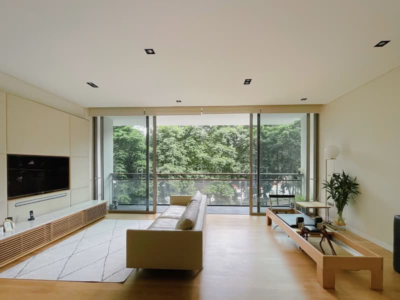 Hilltops, 99 Cairnhill Circle, 3 Bedrooms, 1,593 sqft, Condominium For Rent, by Edward Li, 500123902 - Living Room - PropertyGuru.com.sg