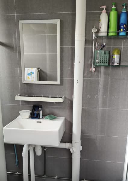 402 Yishun Ring Road, 402 Yishun Ring Road, Room Rental, 150 sqft, HDB Flat For Rent, by Benjamin Goh L H, 500123913 - Bathroom - PropertyGuru.com.sg