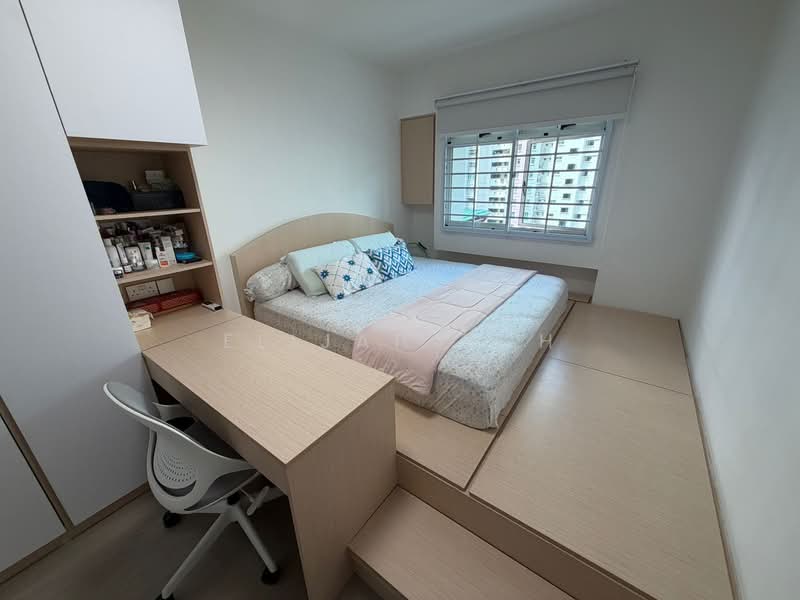 175A Punggol Field, 175A Punggol Field, 3 Bedrooms, 1,184 sqft, HDB Flat For Sale, by Elijah Poh, 500123924 - Bedroom - PropertyGuru.com.sg