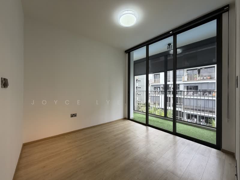 The Wisteria, 590 Yishun Ring Road, 3 Bedrooms, 969 sqft, Condominium For Sale, by Joyce Lye Hui Xin, 500123928 - Balcony - PropertyGuru.com.sg