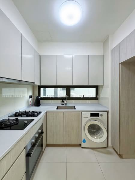 The Wisteria, 590 Yishun Ring Road, 3 Bedrooms, 969 sqft, Condominium For Sale, by Joyce Lye Hui Xin, 500123928 - Kitchen - PropertyGuru.com.sg