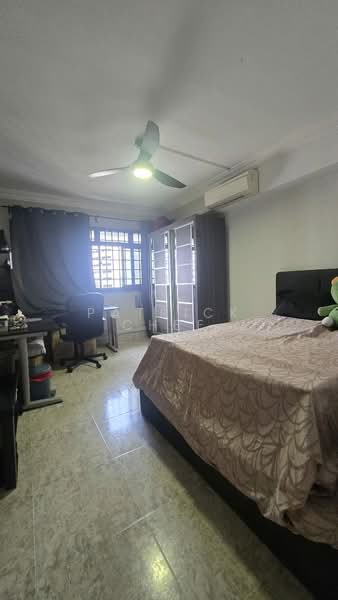 229 Compassvale Walk, 229 Compassvale Walk, 3 Bedrooms, 1,323 sqft, HDB Flat For Sale, by Patrick Chee, 500123933 - Bedroom - PropertyGuru.com.sg