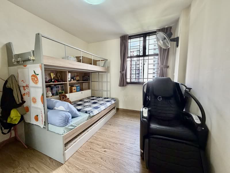339A Sembawang Close, 339A Sembawang Close, 4 Bedrooms, 1,184 sqft, HDB Flat For Sale, by David Wong, 500123945 - Bedroom - PropertyGuru.com.sg