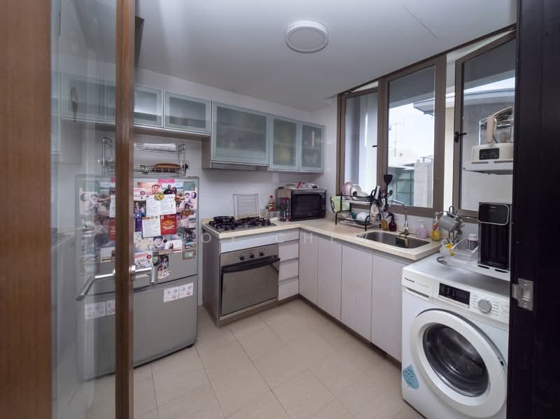 The Adara, 9 Chapel Road, 2 Bedrooms, 775 sqft, Condominium For Sale, by Roy Chew, 500123998 - Kitchen - PropertyGuru.com.sg