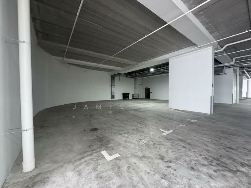 Food Vision @ Mandai, 21 Mandai Estate, 1,722 sqft, Factory / Workshop (B2) For Rent, by James Goh, 500123999 - Car Park - CommercialGuru.com.sg