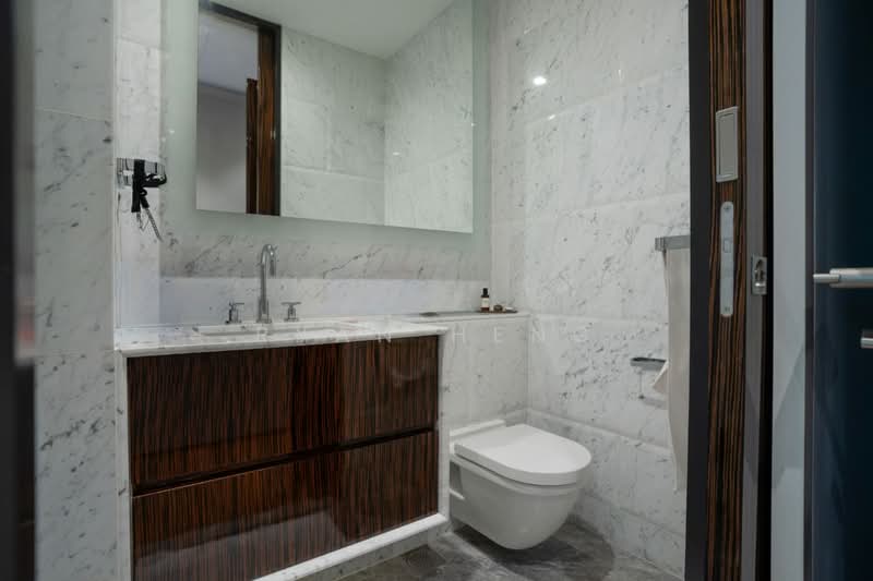 The Nassim, 18 Nassim Hill, 3 Bedrooms, 3,123 sqft, Condominium For Sale, by Ryan Heng, 500124001 - Bathroom - PropertyGuru.com.sg