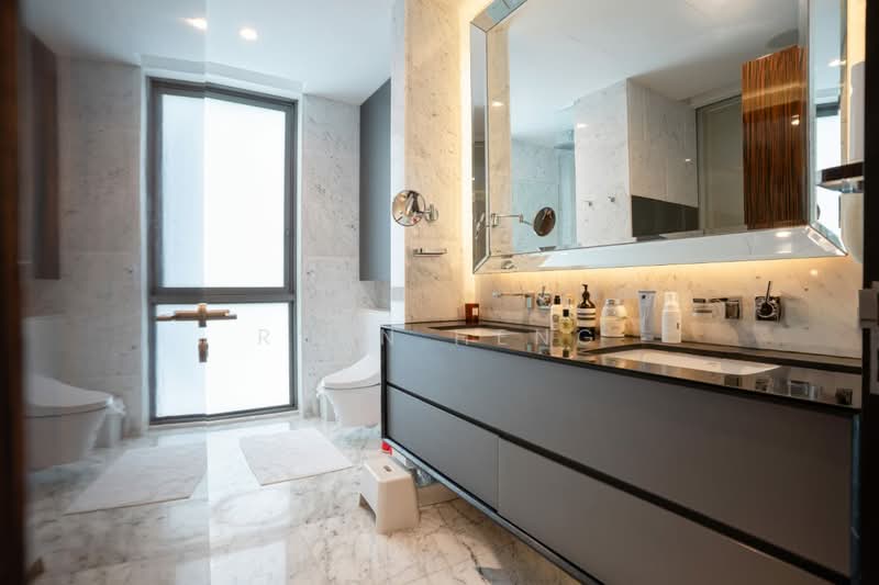 The Nassim, 18 Nassim Hill, 3 Bedrooms, 3,123 sqft, Condominium For Sale, by Ryan Heng, 500124001 - Bathroom - PropertyGuru.com.sg