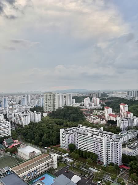 292C Bukit Batok East Avenue 6, 292C Bukit Batok East Avenue 6, 3 Bedrooms, 1,216 sqft, HDB Flat For Sale, by Edwin Soh, 500124021 - Exterior - PropertyGuru.com.sg