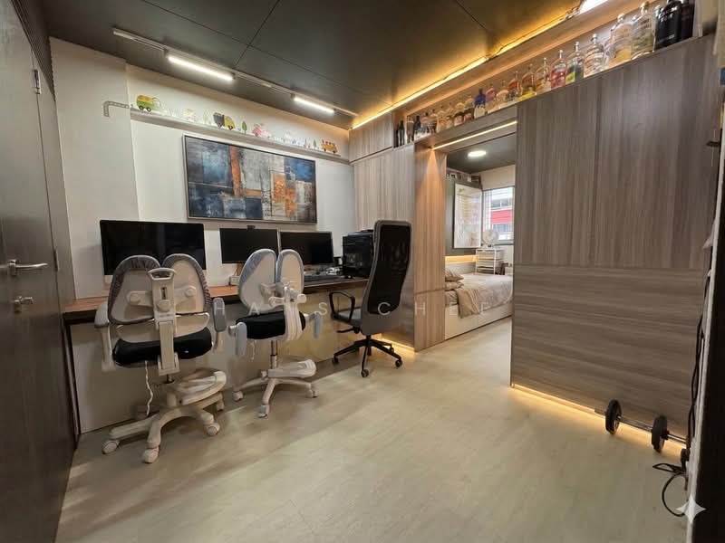 251 Hougang Avenue 3, 251 Hougang Avenue 3, 3 Bedrooms, 1,302 sqft, HDB Flat For Sale, by Hans Chee, 500124072 - Study - PropertyGuru.com.sg