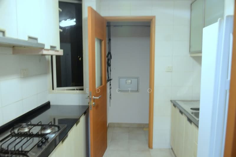 Sunglade, 7 Serangoon Avenue 2, 3 Bedrooms, 861 sqft, Condominium For Sale, by Benedict Ong, 500124079 - Kitchen - PropertyGuru.com.sg