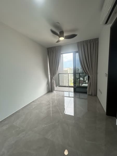 Tembusu Grand, 94 Jalan Tembusu, 1 Bedroom, 527 sqft, Condominium For Rent, by Amy Ho, 500124080 - Living Room  - PropertyGuru.com.sg