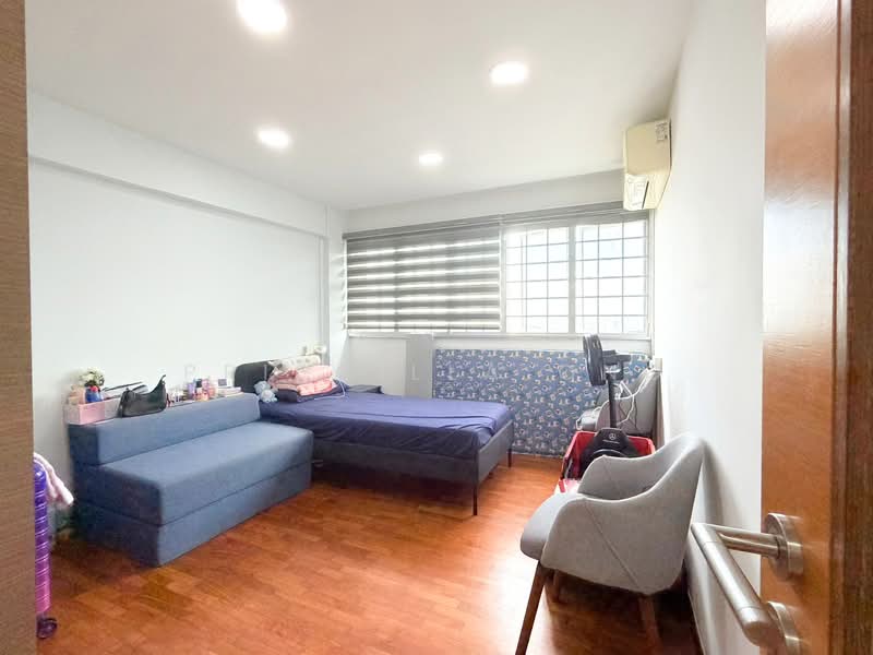 460 Ang Mo Kio Avenue 10, 460 Ang Mo Kio Avenue 10, 3 Bedrooms, 1,292 sqft, HDB Flat For Sale, by Priscilla Ong, 500124084 - Bedroom - PropertyGuru.com.sg