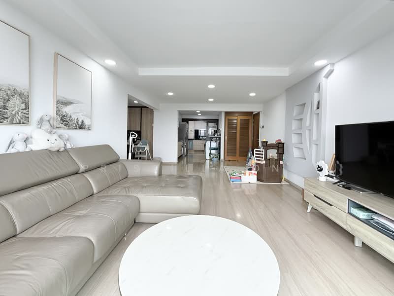 460 Ang Mo Kio Avenue 10, 460 Ang Mo Kio Avenue 10, 3 Bedrooms, 1,292 sqft, HDB Flat For Sale, by Priscilla Ong, 500124084 - Living Room - PropertyGuru.com.sg
