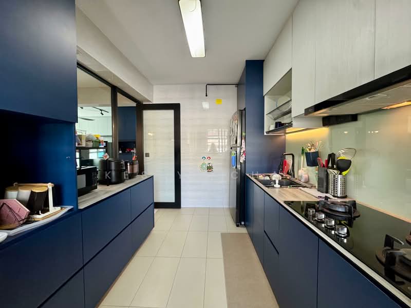 377A Hougang Street 32, 377A Hougang Street 32, 3 Bedrooms, 1,012 sqft, HDB Flat For Sale, by Keslyn Chai, 500124089 - Kitchen - PropertyGuru.com.sg