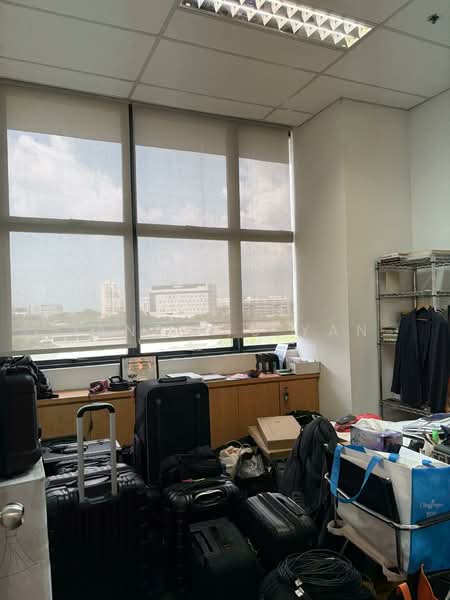 Tradehub 21, 8 Boon Lay Way, 1,300 sqft, Light Industrial (B1) For Rent, by Jane Liu Yan, 500124091 - View - CommercialGuru.com.sg