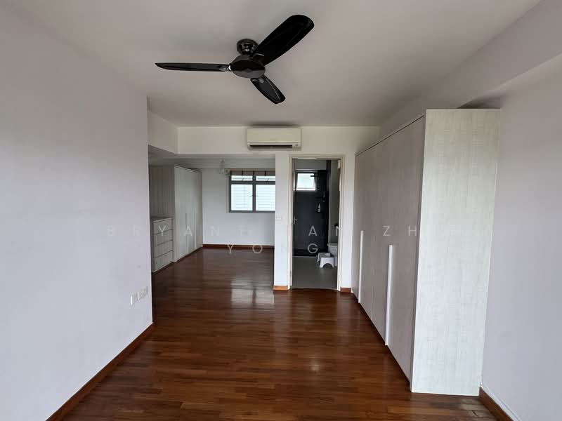475A Upper Serangoon Crescent, 475A Upper Serangoon Crescent, 3 Bedrooms, 1,206 sqft, HDB Flat For Sale, by Bryant Tan Zhi Yong, 500124092 - Master Bedroom - PropertyGuru.com.sg