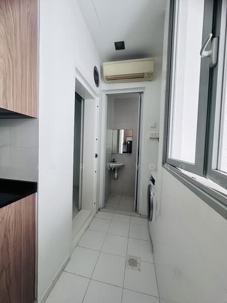 Balmoral Heights, 8 Balmoral Crescent, 3 Bedrooms, 1,163 sqft, Apartment For Rent, by Andrew Yong, 500124097 - Bathroom - PropertyGuru.com.sg