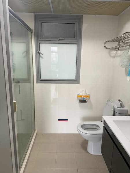 613B Tampines North Drive 1, 613B Tampines North Drive 1, 3 Bedrooms, 1,001 sqft, HDB Flat For Rent, by Ian Teo, 500124098 - Bathroom - PropertyGuru.com.sg