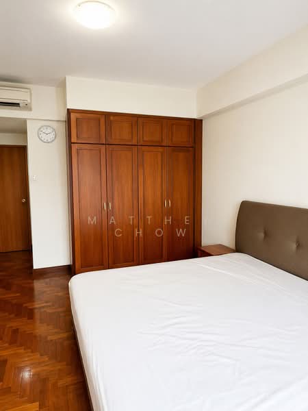 East Meadows, 30 Tanah Merah Kechil Road, 3 Bedrooms, 1,195 sqft, Condominium For Rent, by Matthew Chow, 500124099 - Bedroom - PropertyGuru.com.sg