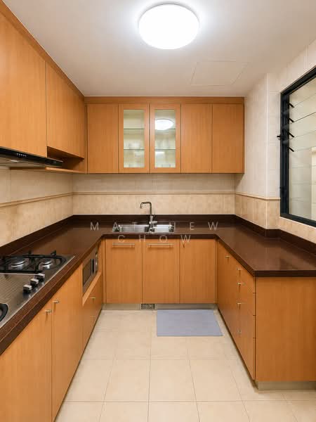 East Meadows, 30 Tanah Merah Kechil Road, 3 Bedrooms, 1,195 sqft, Condominium For Rent, by Matthew Chow, 500124099 - Kitchen - PropertyGuru.com.sg