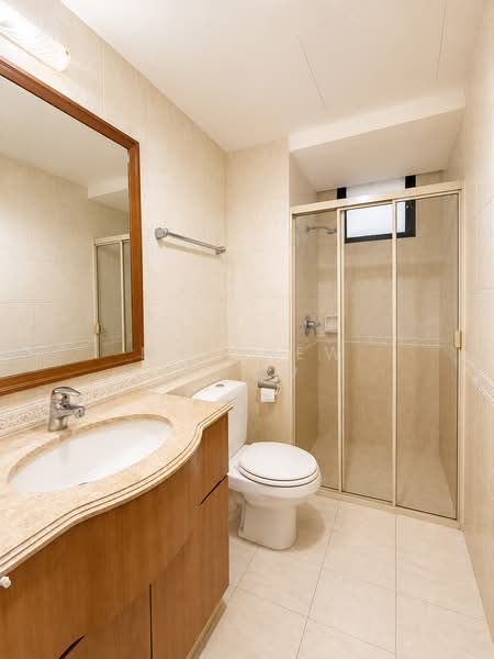 East Meadows, 30 Tanah Merah Kechil Road, 3 Bedrooms, 1,195 sqft, Condominium For Rent, by Matthew Chow, 500124099 - Bathroom - PropertyGuru.com.sg