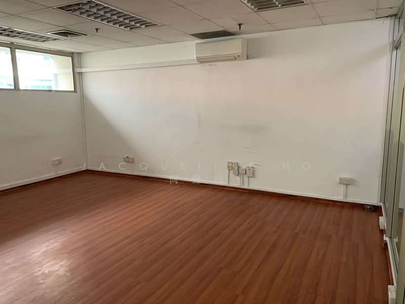 Hoa Nam Building, 27 Foch Road, 463 sqft, Office For Sale, by Jacqueline Ho 何聲梅, 500124118 - Interior - CommercialGuru.com.sg