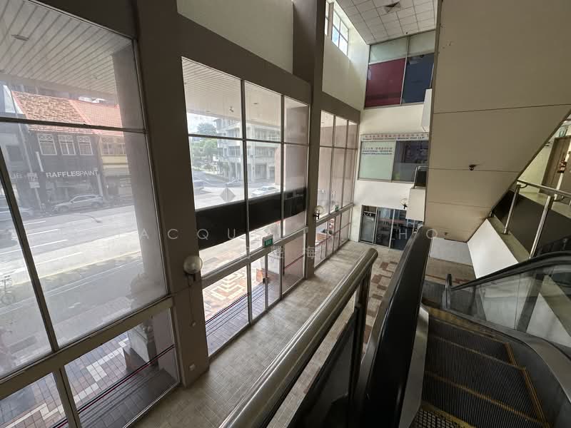 Hoa Nam Building, 27 Foch Road, 463 sqft, Office For Sale, by Jacqueline Ho 何聲梅, 500124118 - Level 2 overlook level 1 main entrance - CommercialGuru.com.sg