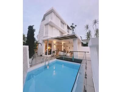 For Sale - 🌟Eminence Landed 🌟 Reno 3 Storey Semi-D @ French Colonial styled semi D / Kovan Estate / Kovan MRT