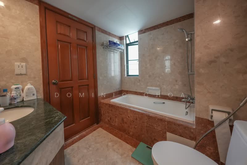 The Springbloom, 139 Serangoon Avenue 3, 2 Bedrooms, 1,130 sqft, Condominium For Sale, by Dominic Choa, 500124127 - Bathroom - PropertyGuru.com.sg