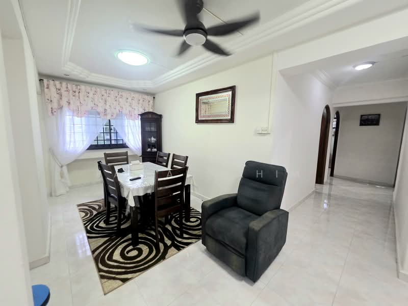 728 Tampines Street 71, 728 Tampines Street 71, 4 Bedrooms, 1,323 sqft, HDB Flat For Sale, by Faizal Rahim, 500124132 - Dining Room - PropertyGuru.com.sg