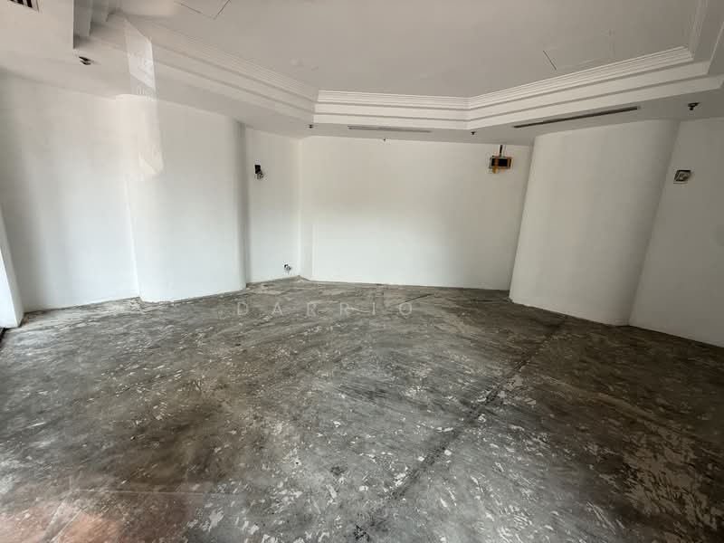 4.x% YIELD Ground floor Chinatown Road facing, , 366 sqft, Shop / Shophouse For Sale, by Darrio ., 500124136 - Interior - CommercialGuru.com.sg