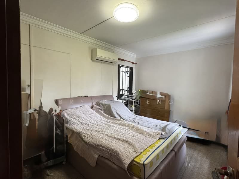 121 Rivervale Drive, 121 Rivervale Drive, 3 Bedrooms, 1,184 sqft, HDB Flat For Sale, by Bryan Cheng, 500124142 - Bedroom - PropertyGuru.com.sg