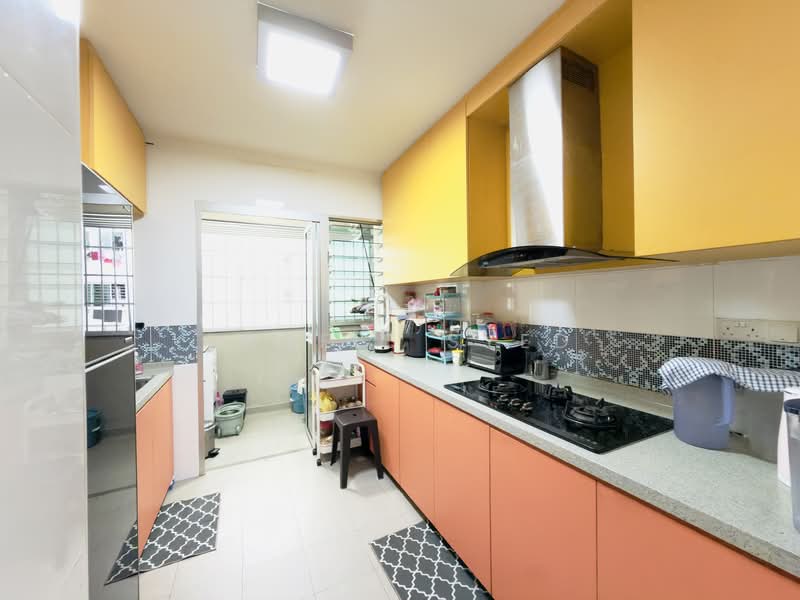 889A Woodlands Drive 50, 889A Woodlands Drive 50, 3 Bedrooms, 1,001 sqft, HDB Flat For Sale, by Shafie Syed, 500124155 - Kitchen - PropertyGuru.com.sg
