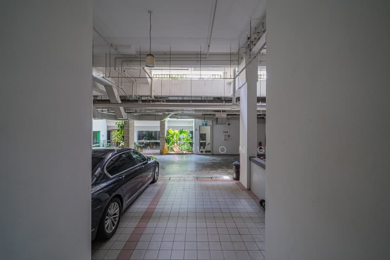 Horizon Green, 773 Ang Mo Kio Avenue 2, 6 Bedrooms, 3,218 sqft, Terraced House For Sale, by Yian Wong, 500124169 - Car Park - PropertyGuru.com.sg