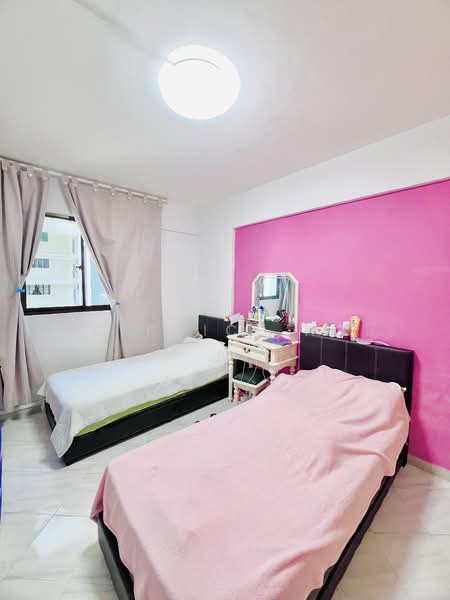 107 Bedok Reservoir Road, 107 Bedok Reservoir Road, 3 Bedrooms, 979 sqft, HDB Flat For Sale, by Bernice Ho, 500124181 - Bedroom - PropertyGuru.com.sg