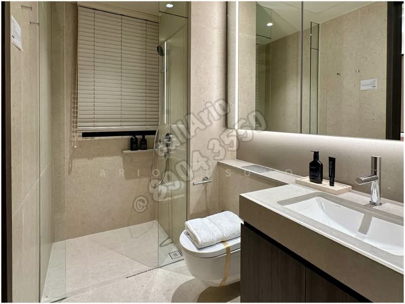 Hudson Place Residences, , 4 Bedrooms, 1,152 sqft, Apartment For Sale, by Ario Kusumo, 500124187 - Common Bathroom - PropertyGuru.com.sg