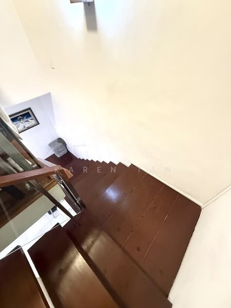 Ellington square, , 4 Bedrooms, 2,000 sqft, Terraced House For Sale, by Karen Tan, 500124190 - PropertyGuru.com.sg