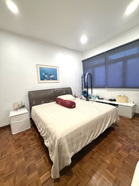 Ellington square, , 4 Bedrooms, 2,000 sqft, Terraced House For Sale, by Karen Tan, 500124190 - PropertyGuru.com.sg