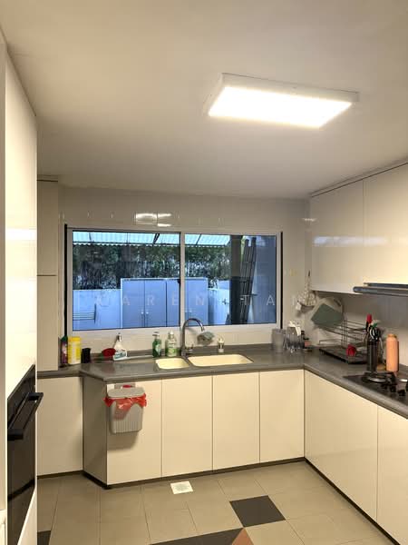 Ellington square, , 4 Bedrooms, 2,000 sqft, Terraced House For Sale, by Karen Tan, 500124190 - PropertyGuru.com.sg