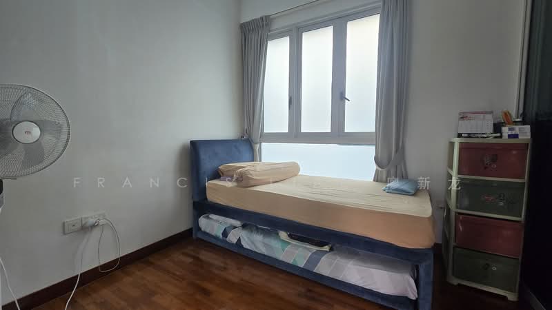 NEWest, 3 West Coast Drive, 4 Bedrooms, 2,551 sqft, Cluster House For Sale, by Francis Liau 廖新龙, 500124194 - Bedroom - PropertyGuru.com.sg