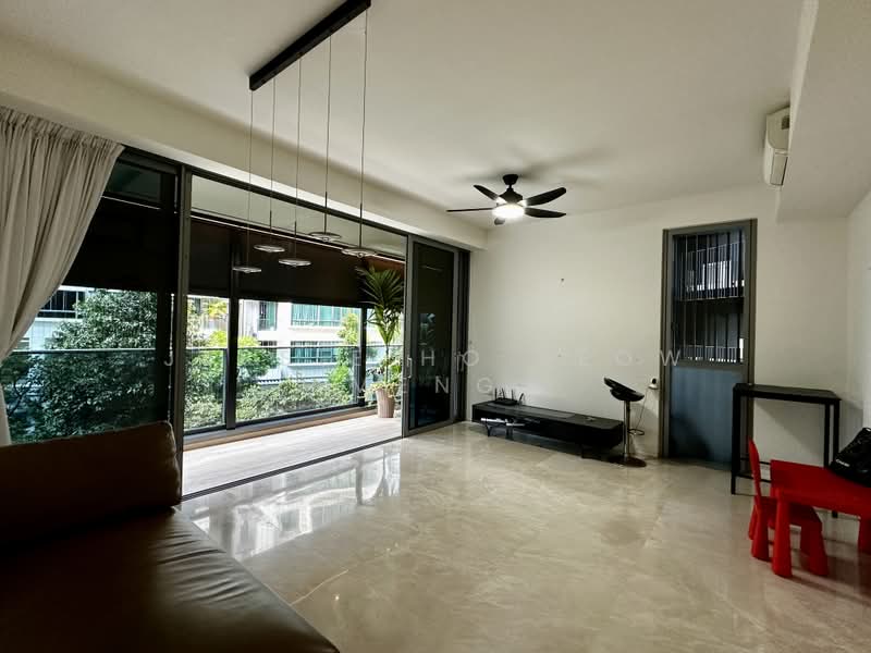 Amber Park, 18A Amber Gardens, 4 Bedrooms, 1,302 sqft, Condominium For Rent, by Jessie Ho Yeow Meng, 500124196 - Living Room - PropertyGuru.com.sg