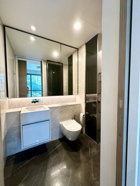 Amber Park, 18A Amber Gardens, 4 Bedrooms, 1,302 sqft, Condominium For Rent, by Jessie Ho Yeow Meng, 500124196 - Bathroom - PropertyGuru.com.sg